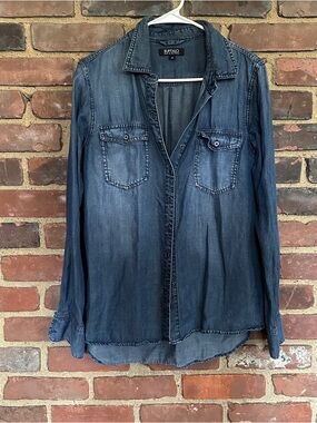 BUFFALO David Bitton Chambray Button Up Blouse Lyocell -small -36 chest